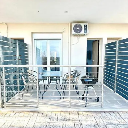 Blue Pearl Nea Kallikrateia