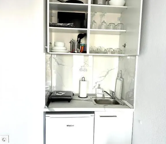 Blue Pearl * Nea Kallikrateia