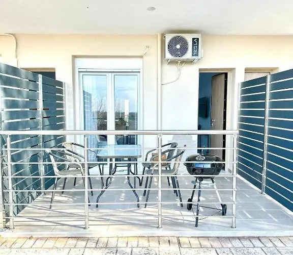 Blue Pearl Nea Kallikrateia